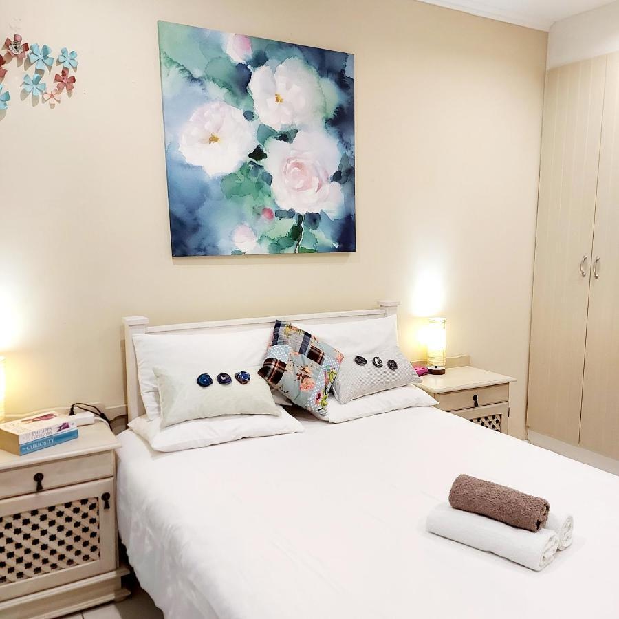 The Coelacanth Guest House And Beach Thyme Self Catering Kiddʼs Beach Extérieur photo