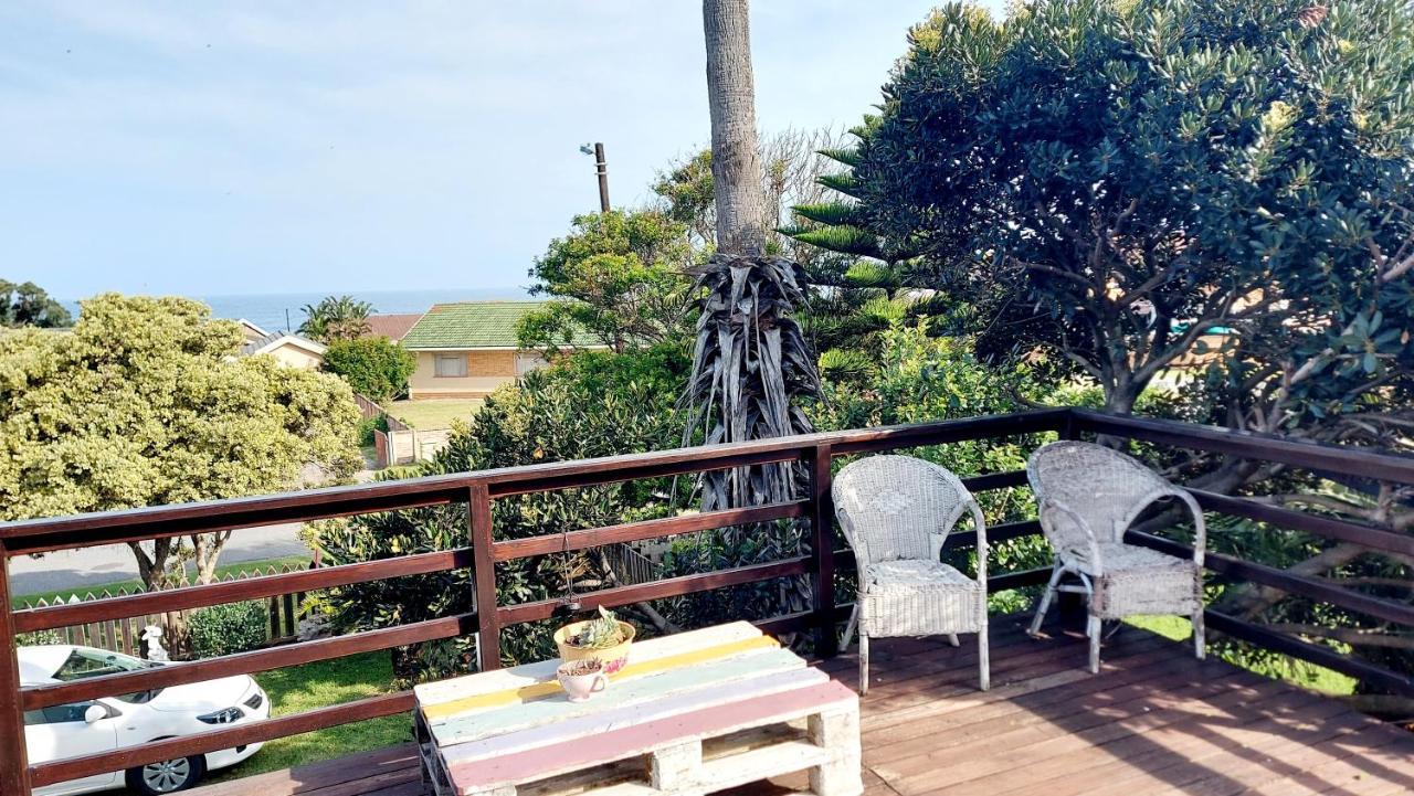 The Coelacanth Guest House And Beach Thyme Self Catering Kiddʼs Beach Extérieur photo