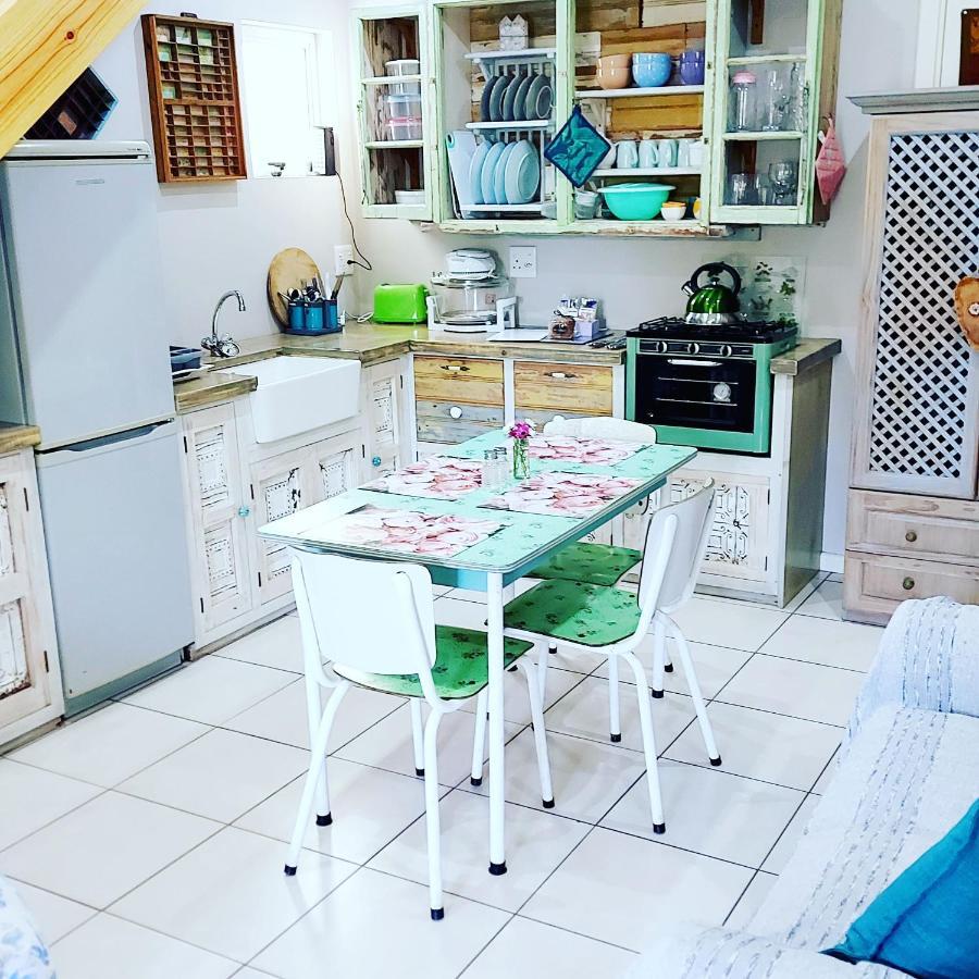 The Coelacanth Guest House And Beach Thyme Self Catering Kiddʼs Beach Extérieur photo