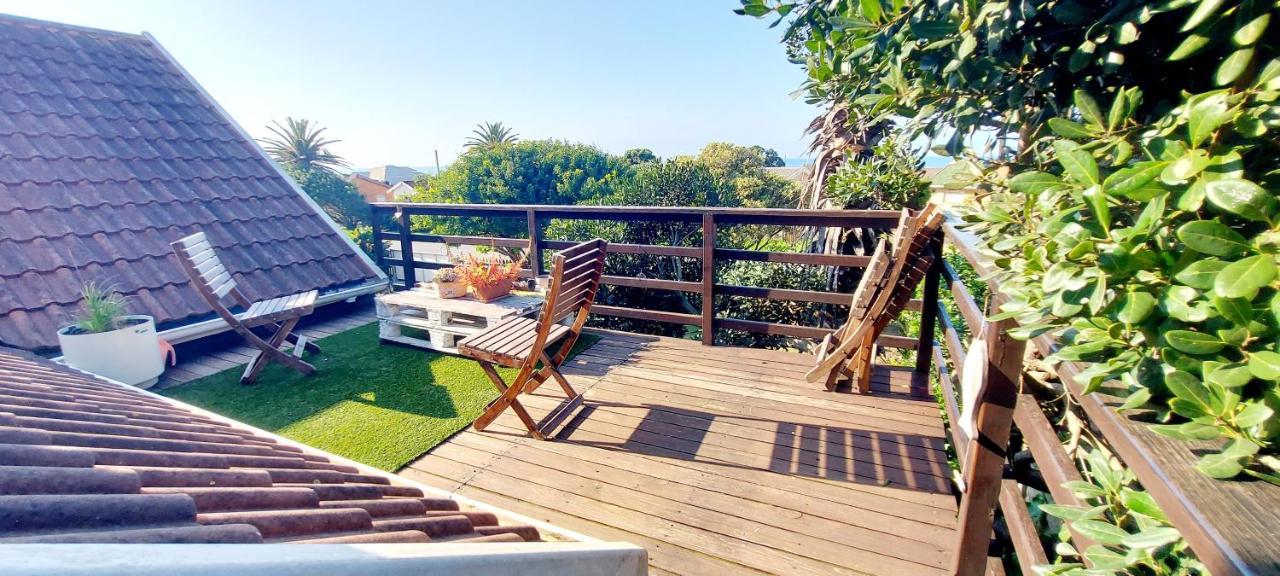 The Coelacanth Guest House And Beach Thyme Self Catering Kiddʼs Beach Extérieur photo