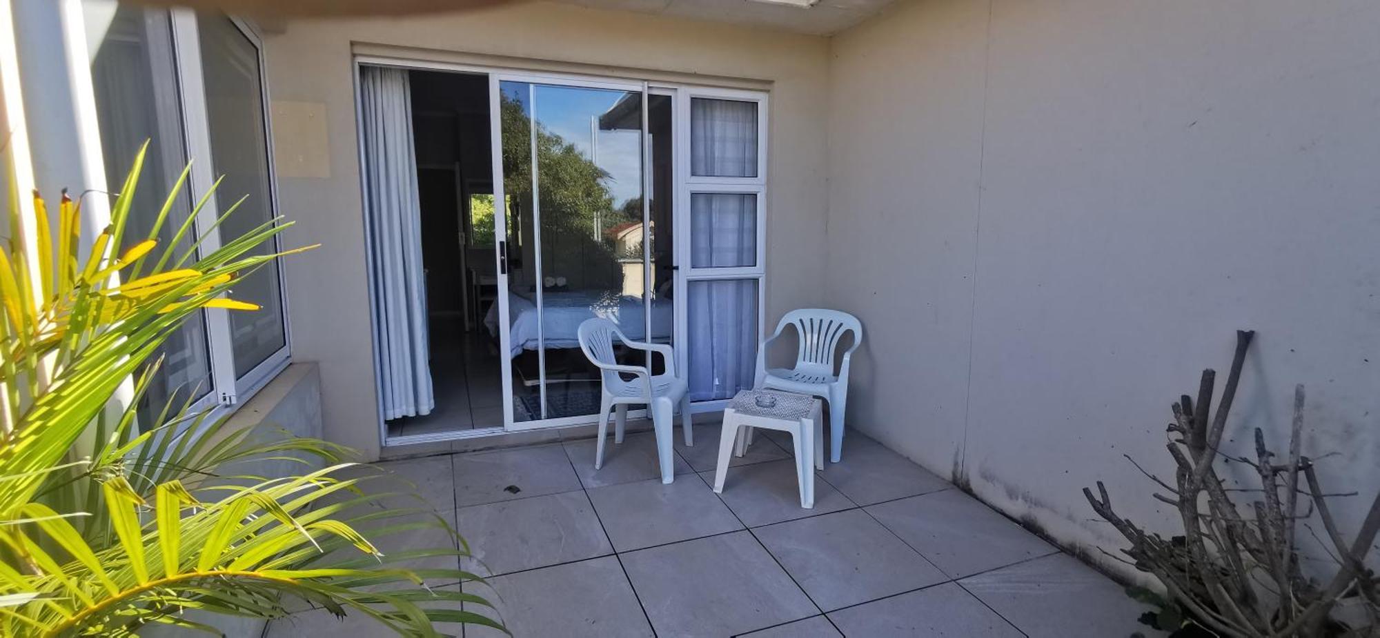 The Coelacanth Guest House And Beach Thyme Self Catering Kiddʼs Beach Extérieur photo